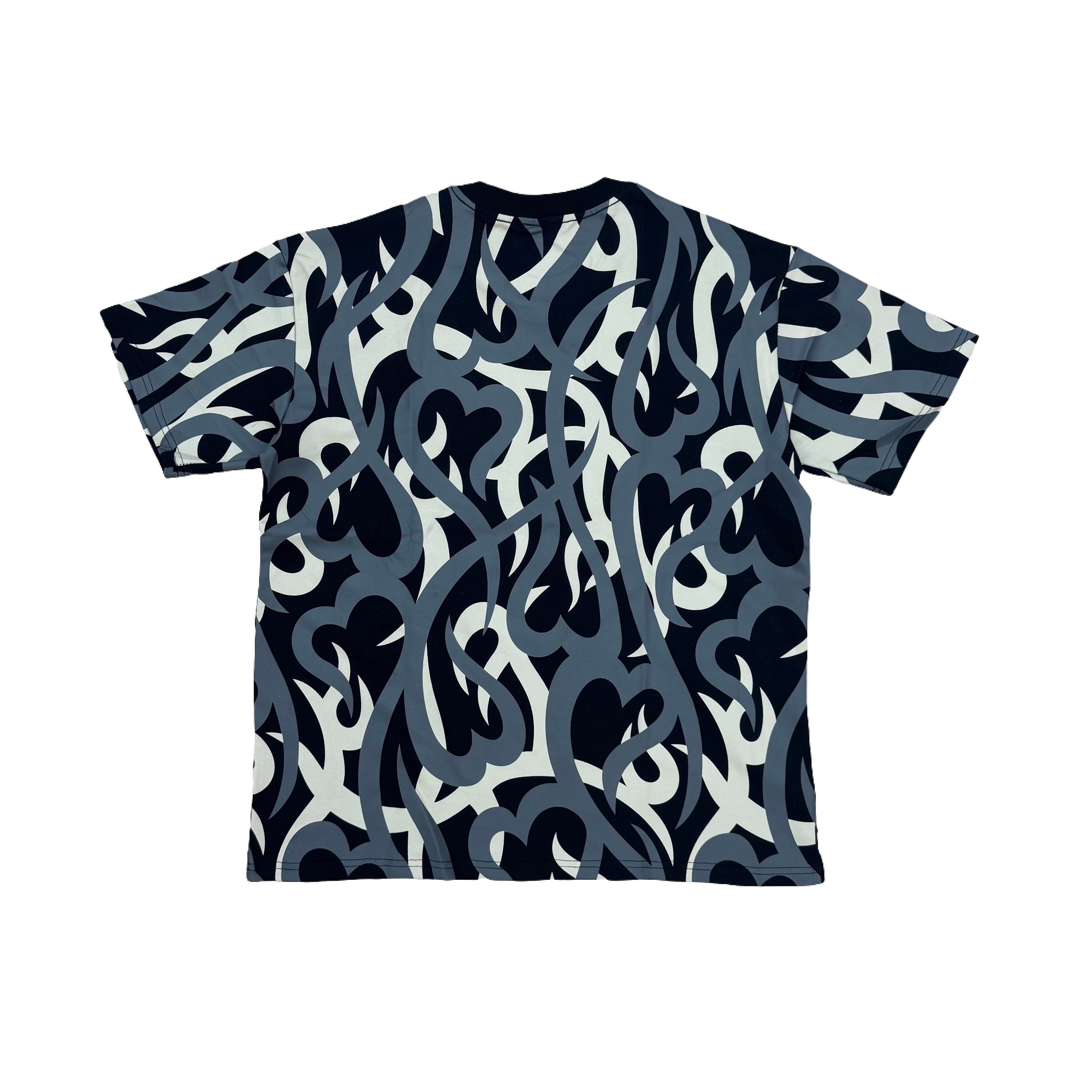 Number (N)ine AW04 Tribal Heart
Camo Tee Thorn Camouflage Short Sleeve - PASTFRWRD
