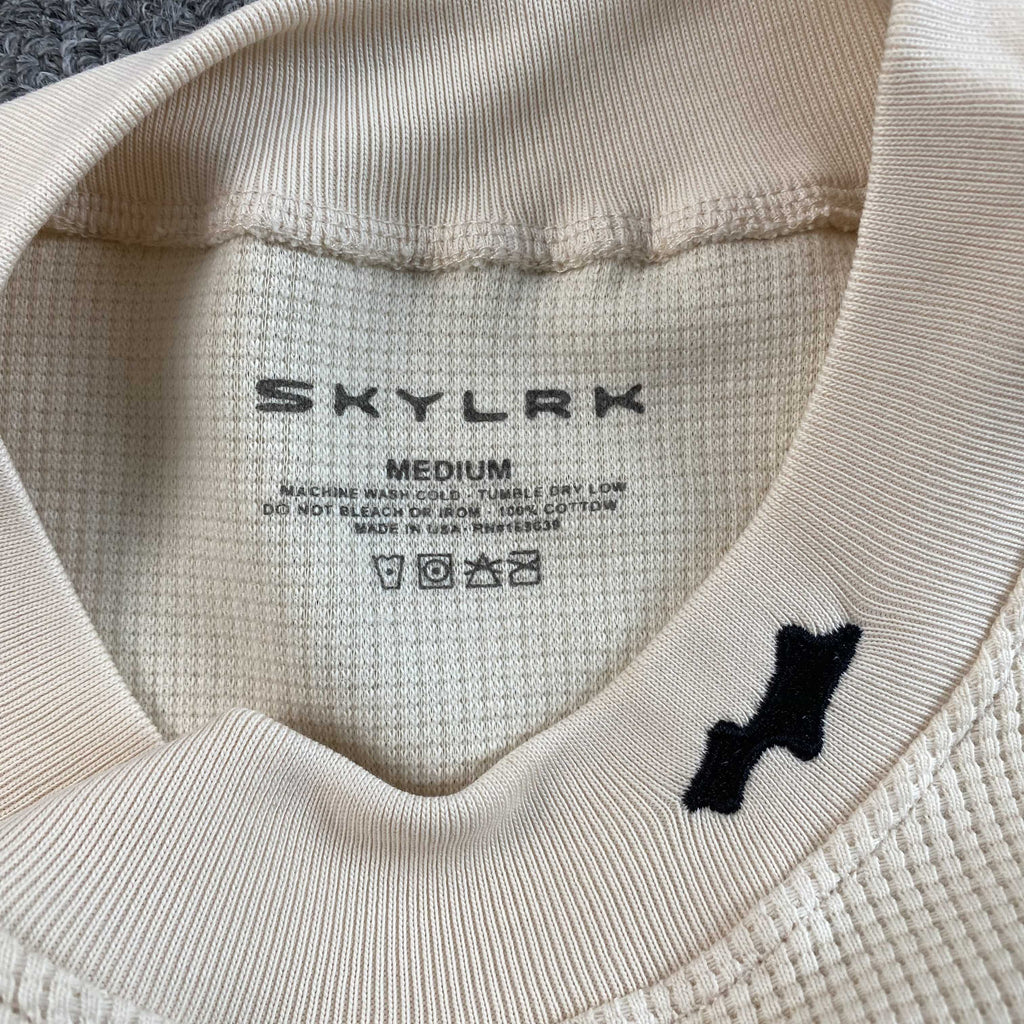 SKYLRK COACHELLA ITS NOT CLOCKING TO YOU CREWNECK THERMAL T SHIRT - PASTFRWRD