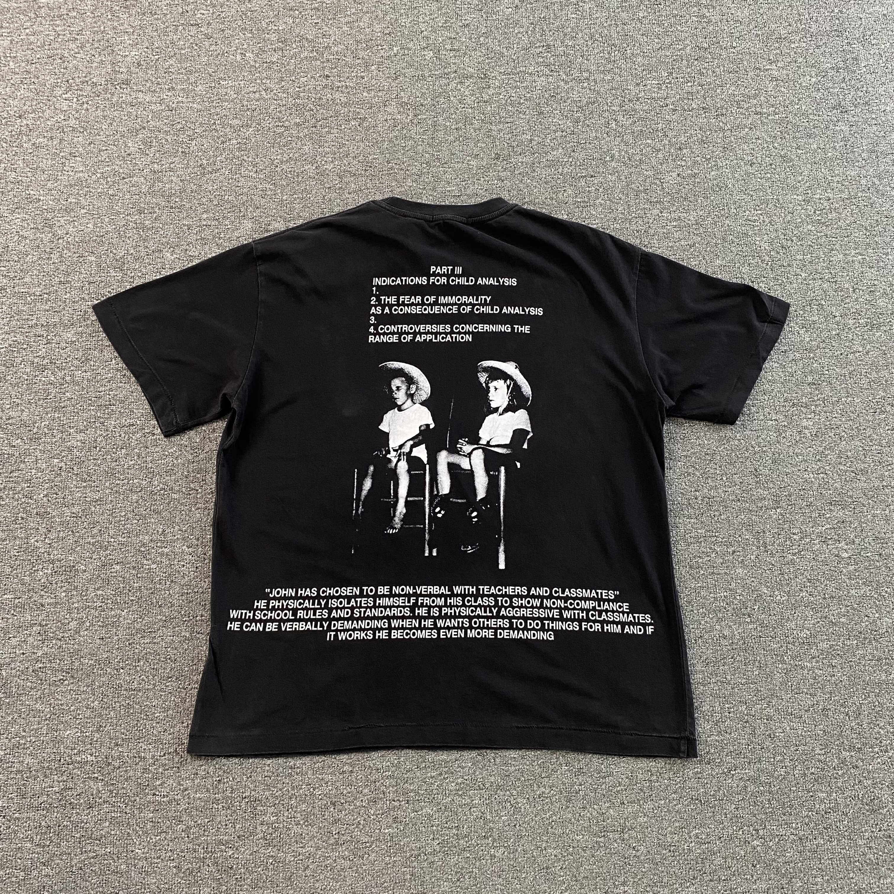 ERD ABNORMALITIES IN EYE CONTACT T SHIRT - PASTFRWRD