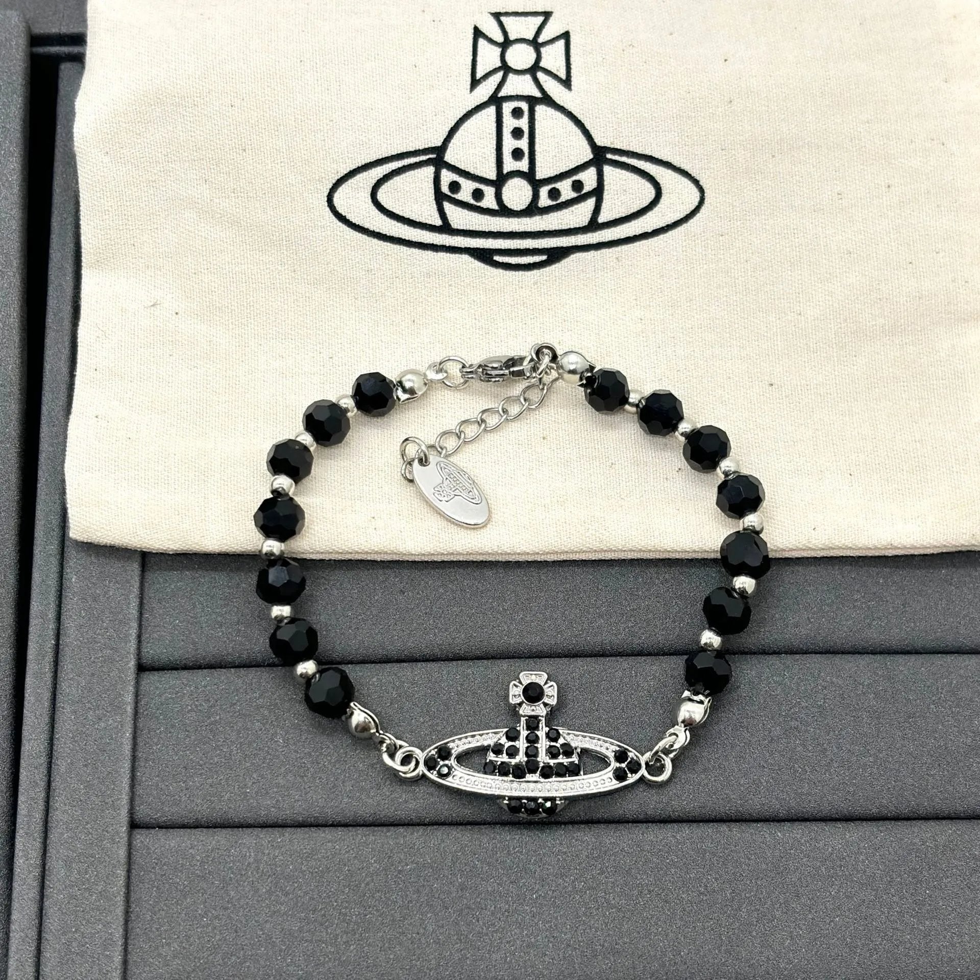 Vivienne Westwood Bracelet - PASTFRWRD
