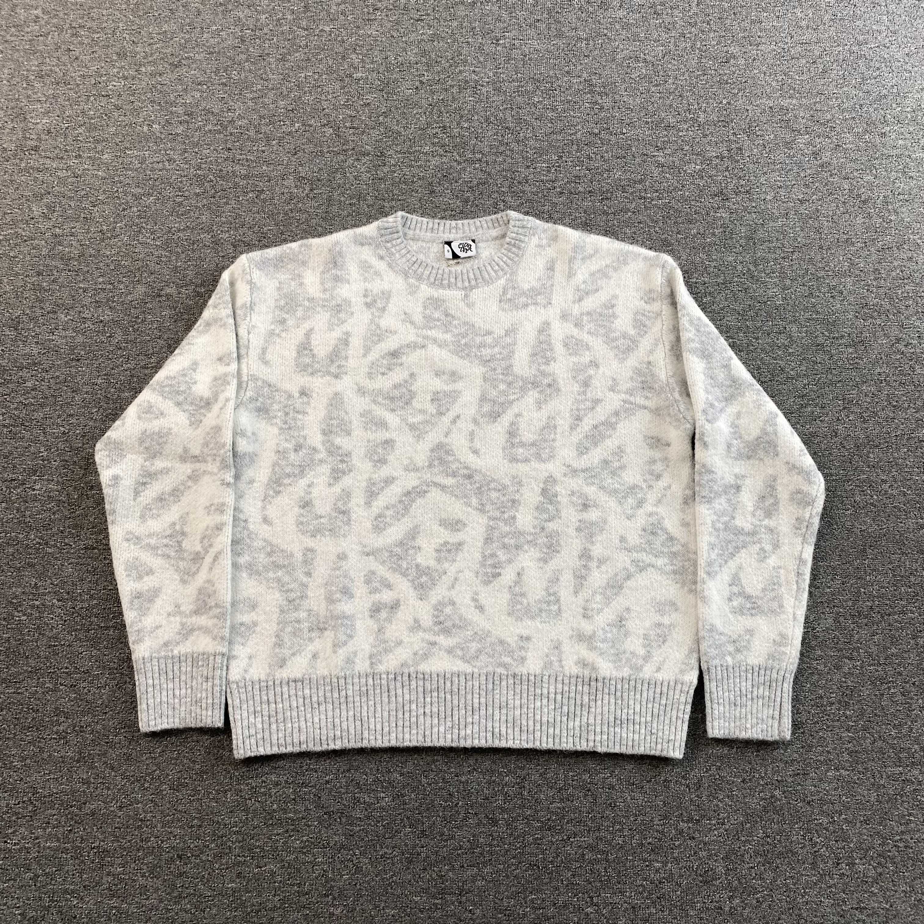 MERTRA ALL OVER ALPACA SWEATER GREY - PASTFRWRD