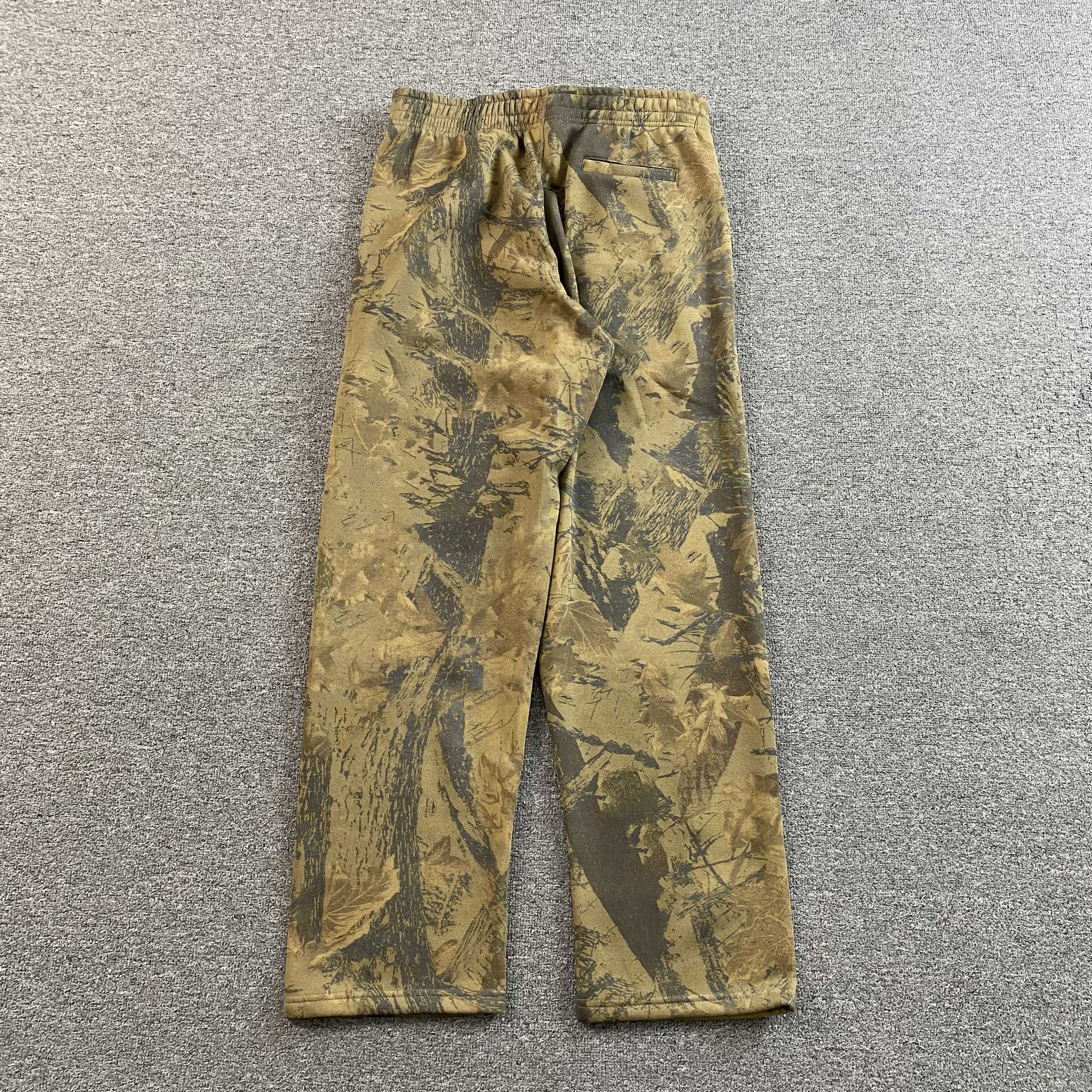 CORTEIZ ISLAND PUFF PRINT OPEN HEM SWEATPANT - PASTFRWRD
