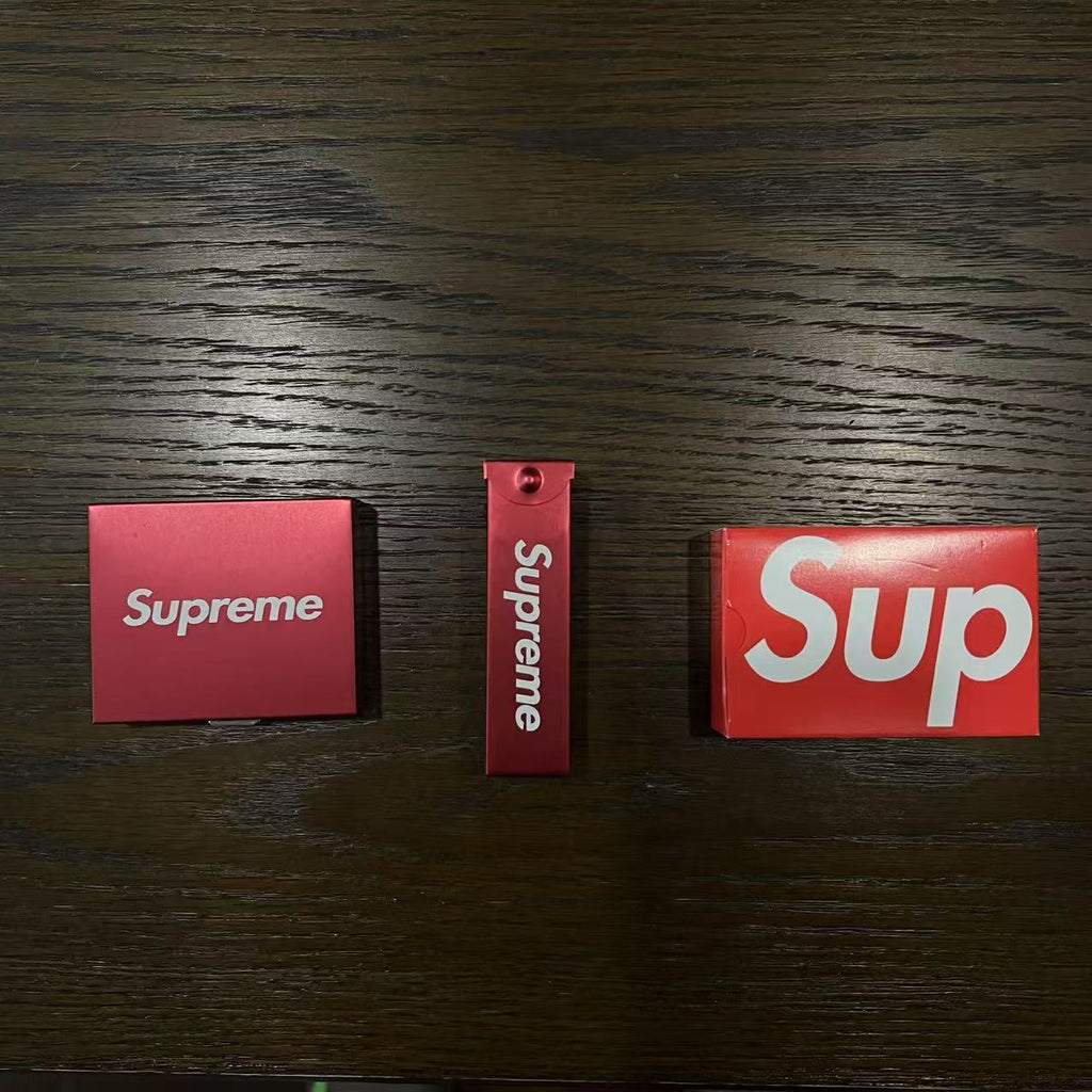 Supreme Poker Cards - PASTFRWRD