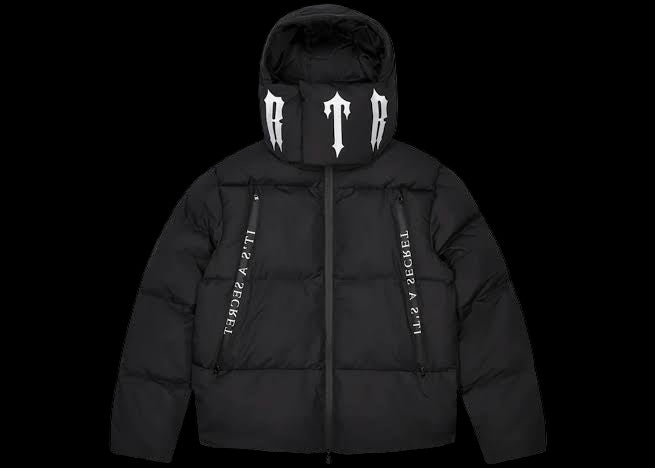 Hooded puffer jacket with padded design, water-resistant shell, and iconic logo details.
